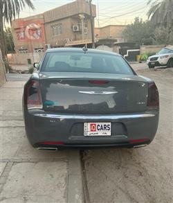 كرايسلر 300